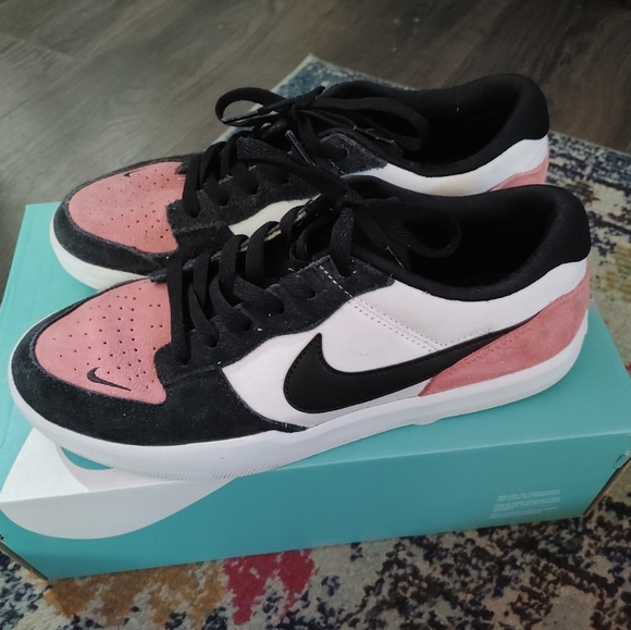 Nike SB Force Men's 8.5/woman's 10 - Picture 3 of 3